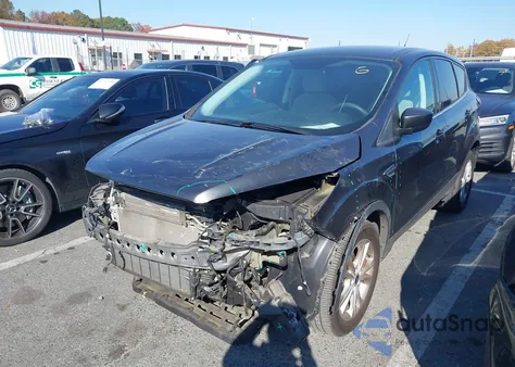 2017 Ford Escape Se z USA, uszkodzony, nr VIN 1FMCU0GD7HUC59238